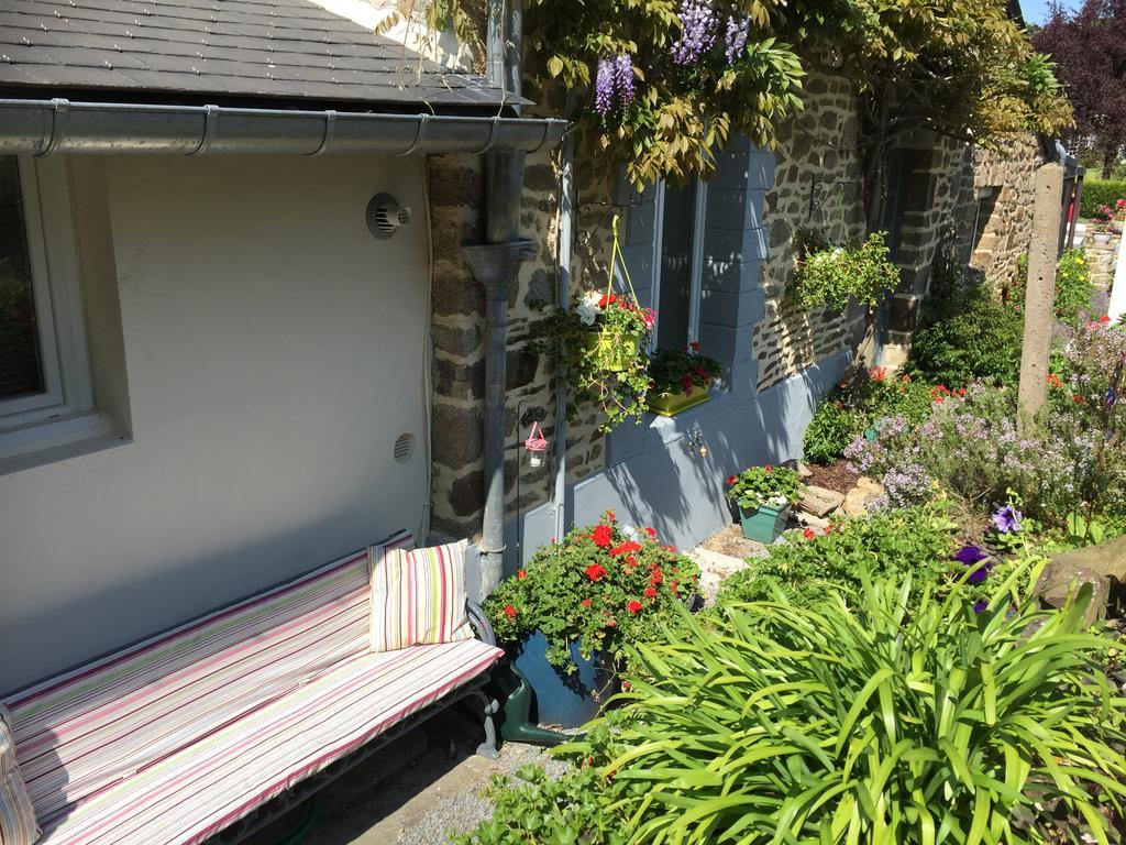 Au Bon Accueil Bed & Breakfast Saint-Marcan Eksteriør bilde