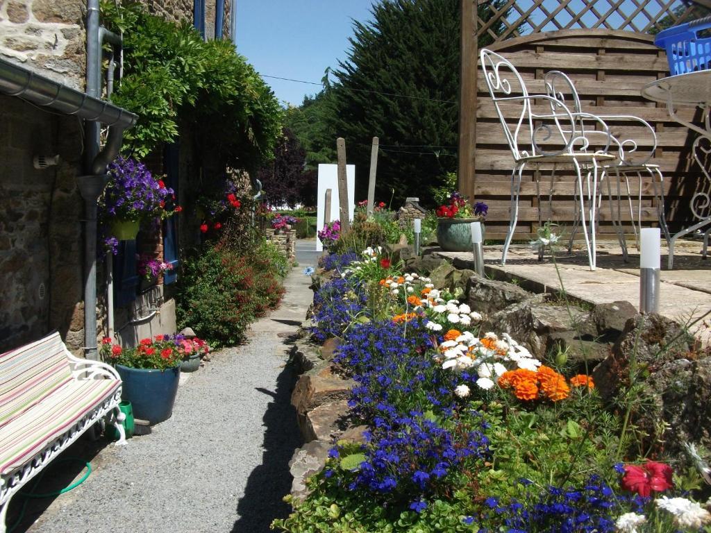 Au Bon Accueil Bed & Breakfast Saint-Marcan Eksteriør bilde